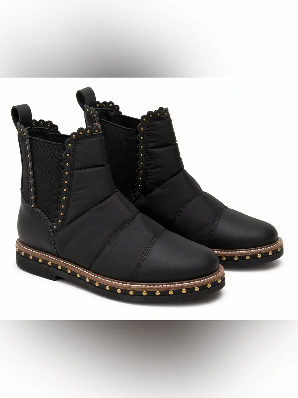 Free People Black Quilted Chelsea Ankle Boots Studded Trim EU 39 US 8.5 ‎ / 9